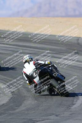 media/Feb-06-2025-Racers Edge (Thu) [[c17ed6f7b1]]/2-B Group/Session 4 End (Turn 10 Backside)/